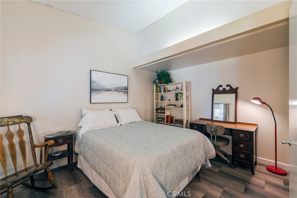 MLS #OC25237613 image #22