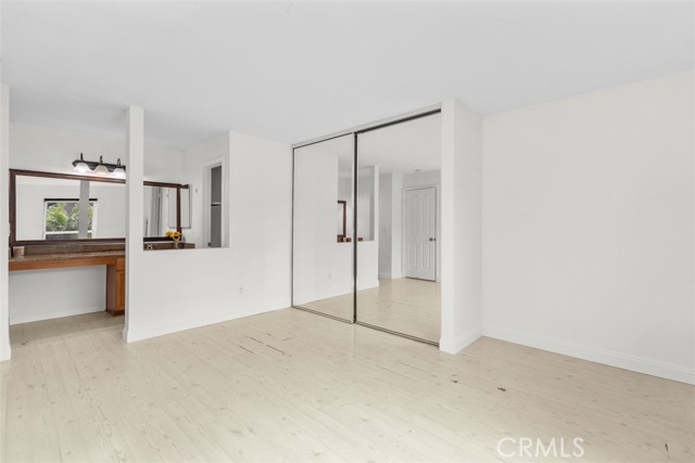 MLS #OC25237663 image #12