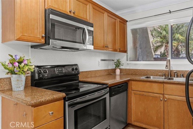 MLS #OC25237663 image #4