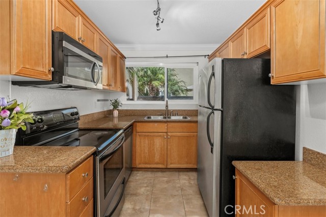 MLS #OC25237663 image #5