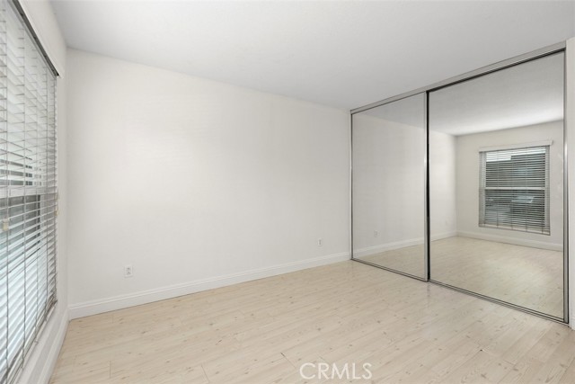 MLS #OC25237663 image #9