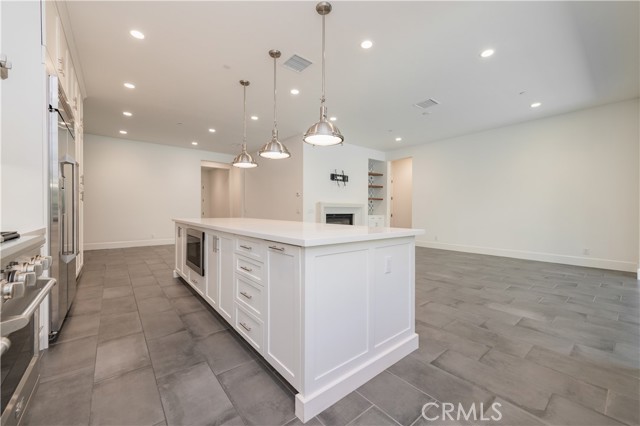 MLS #OC25237680 image #13