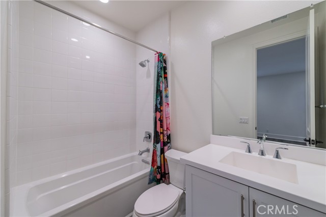 MLS #OC25237680 image #31