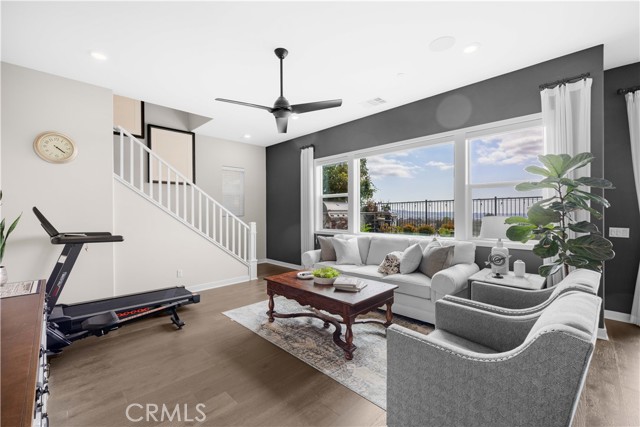 MLS #OC25237681 image #12