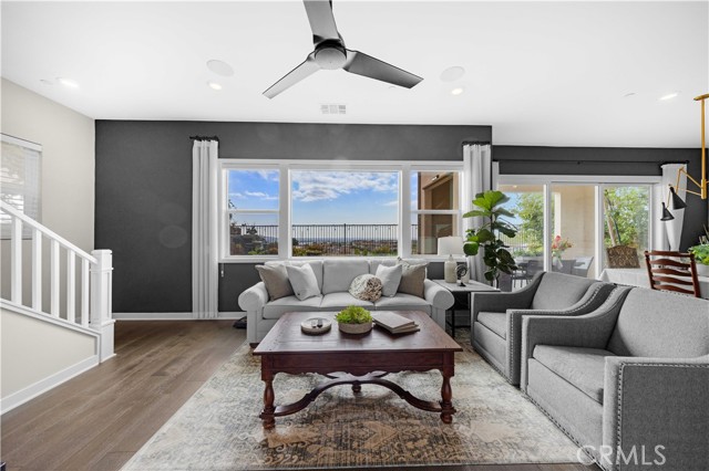 MLS #OC25237681 image #14