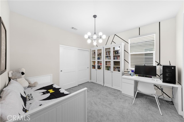 MLS #OC25237681 image #33