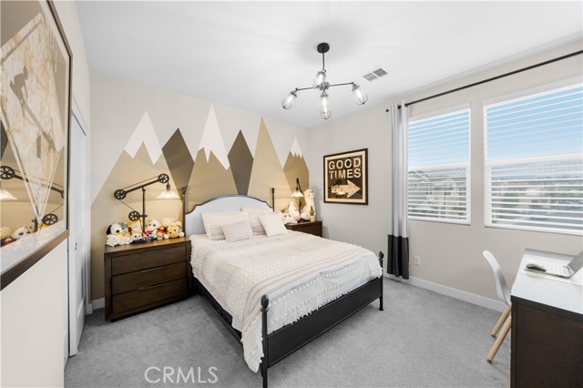 MLS #OC25237681 image #37