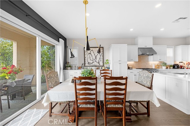 MLS #OC25237681 image #9