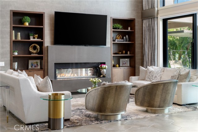 MLS #OC25237698 image #11