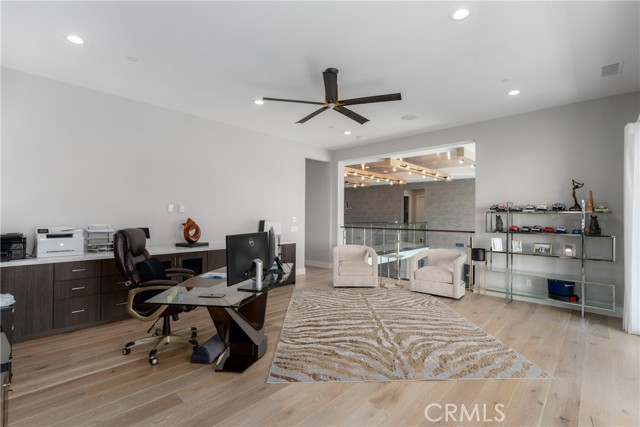 MLS #OC25237698 image #35