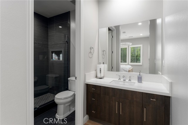 MLS #OC25237698 image #40