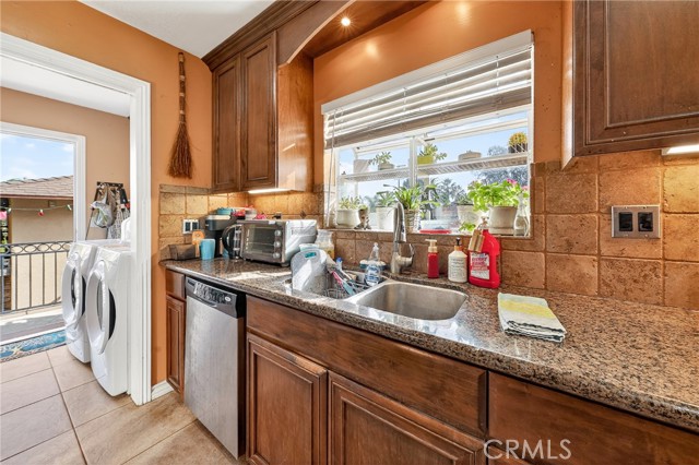 MLS #OC25237725 image #11