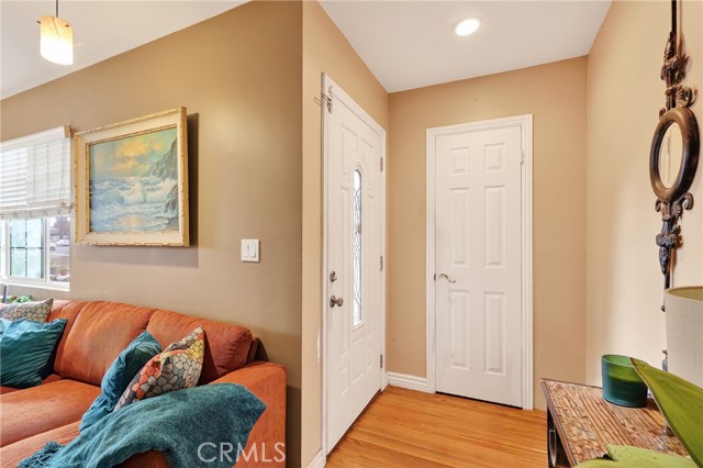 MLS #OC25237725 image #3