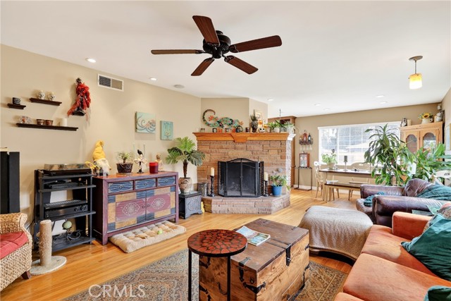 MLS #OC25237725 image #5