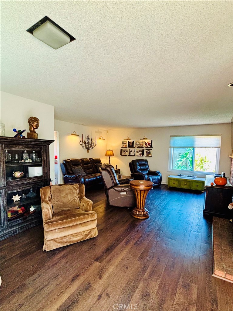 MLS #OC25237755 image #7