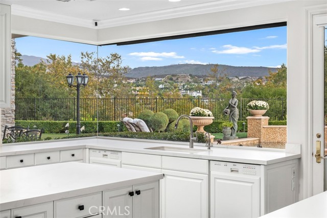 MLS #OC25237764 image #21