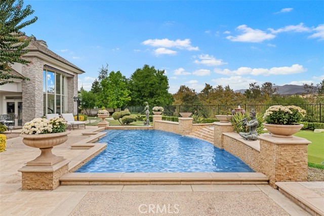 MLS #OC25237764 image #28