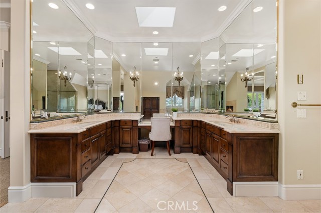 MLS #OC25237764 image #42