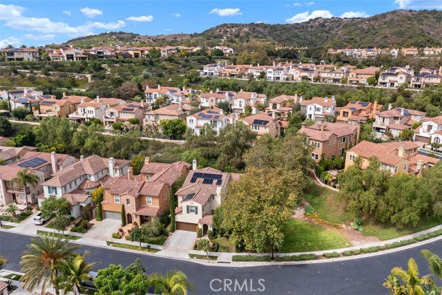 MLS #OC25237782 image #36