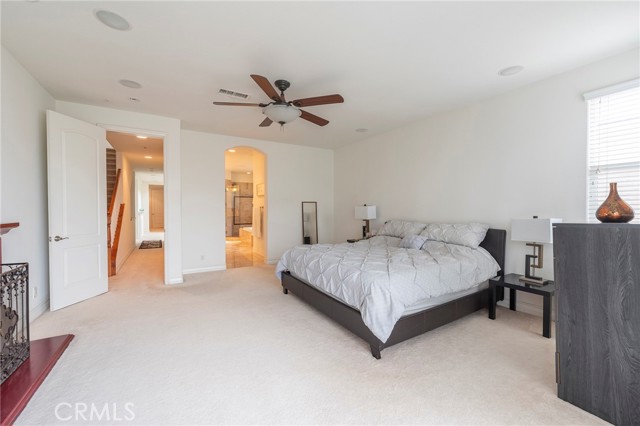 MLS #OC25237839 image #15