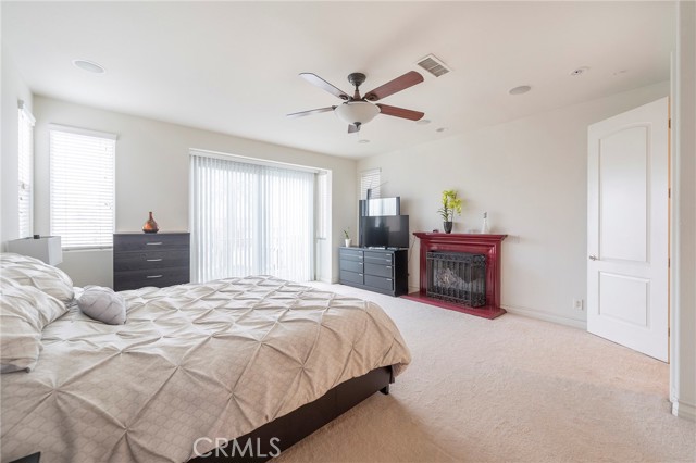 MLS #OC25237839 image #16