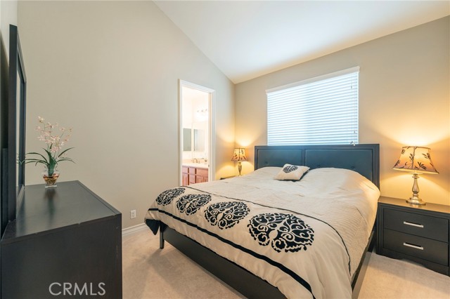 MLS #OC25237839 image #18