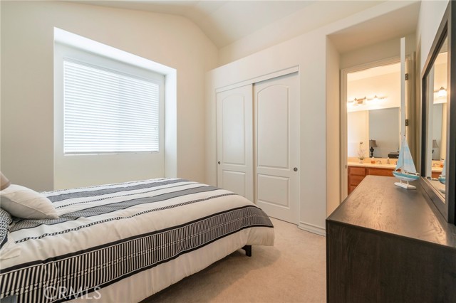 MLS #OC25237839 image #22