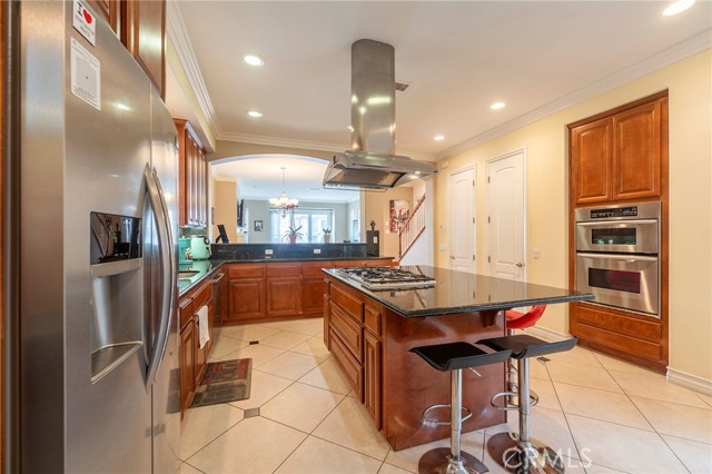 MLS #OC25237839 image #28