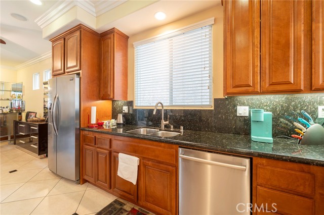 MLS #OC25237839 image #31