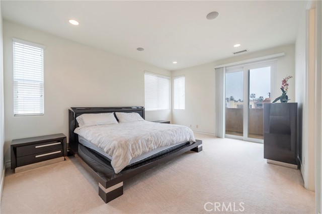 MLS #OC25237839 image #6