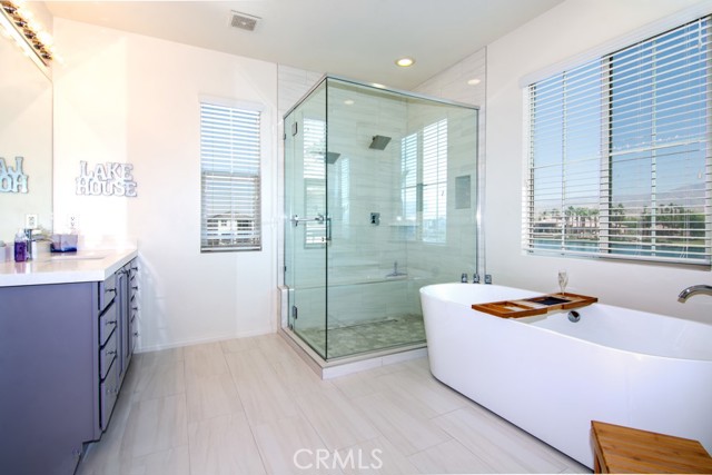 MLS #OC25237883 image #16