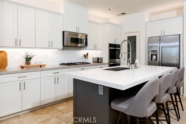 MLS #OC25237883 image #4