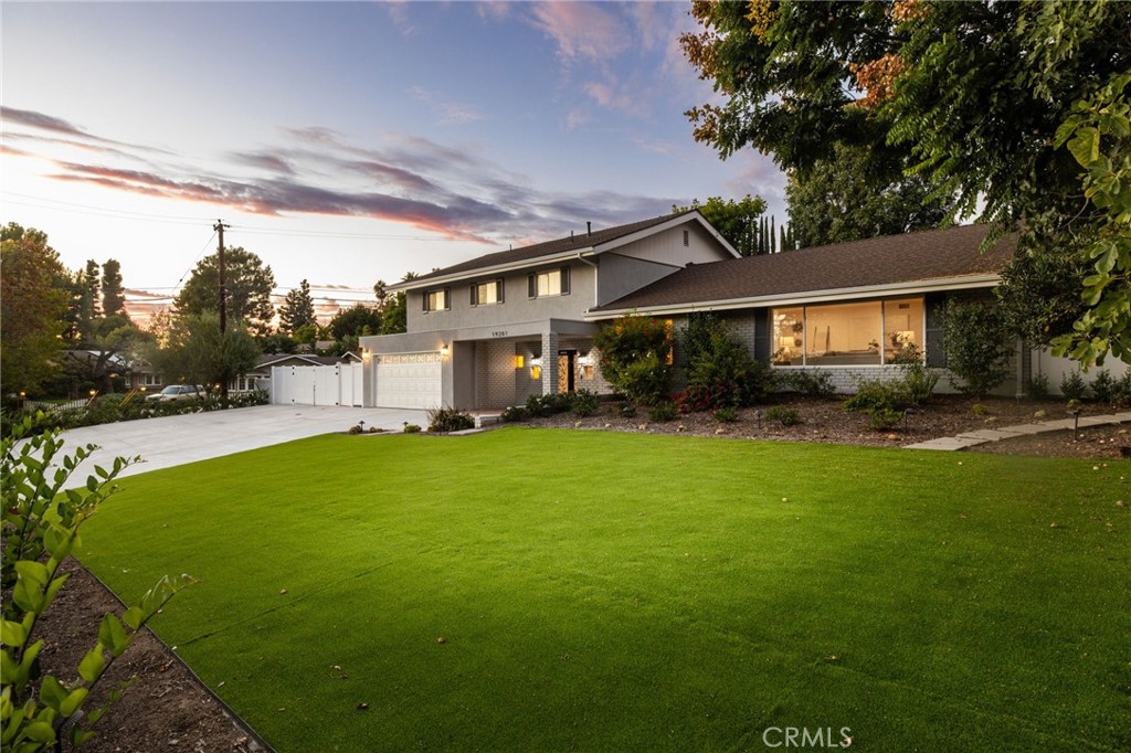 MLS #OC25237892 image #1