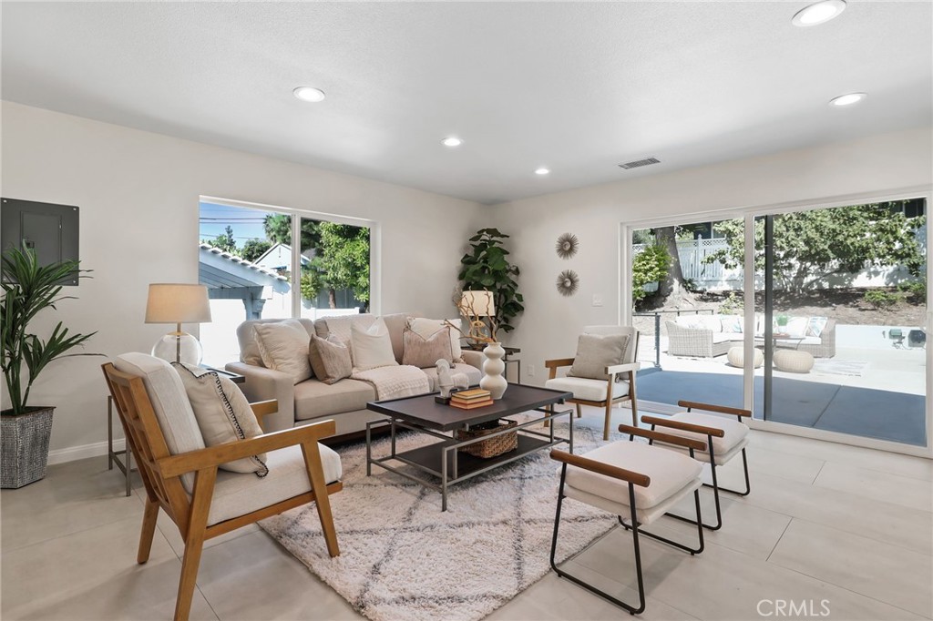 MLS #OC25237892 image #20