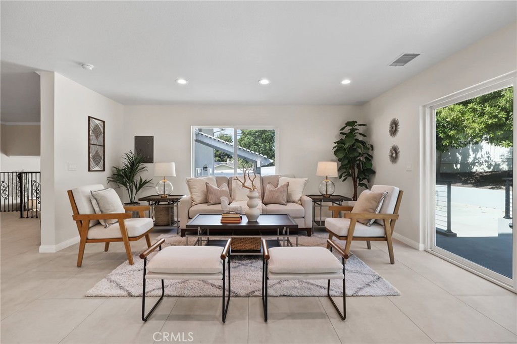 MLS #OC25237892 image #21