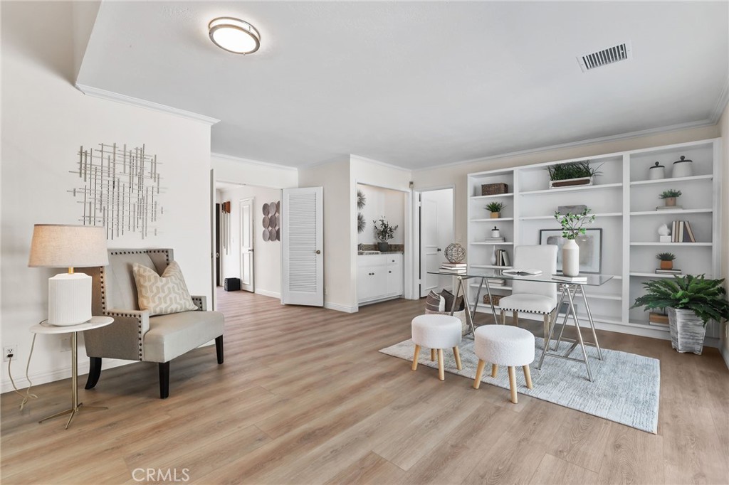 MLS #OC25237892 image #27