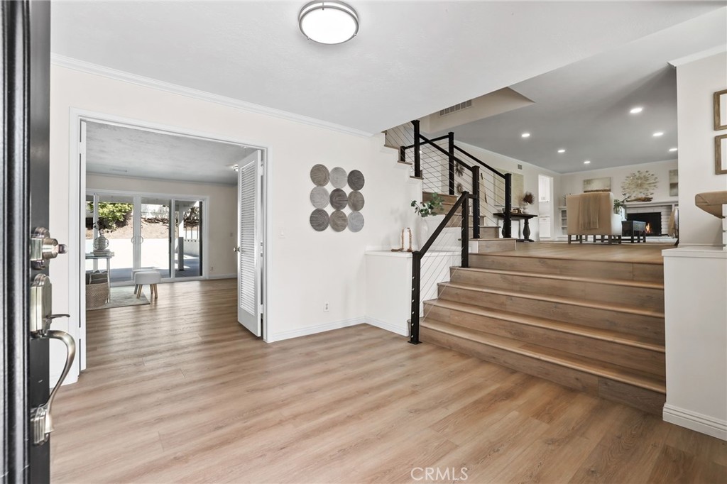 MLS #OC25237892 image #3