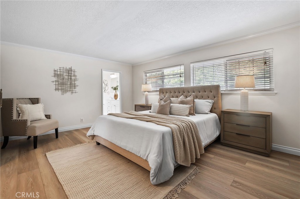 MLS #OC25237892 image #35