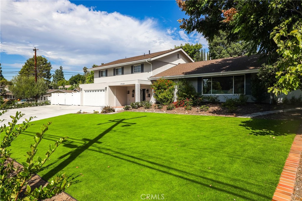 MLS #OC25237892 image #45