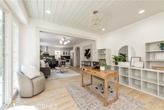 MLS #OC25237919 image #16