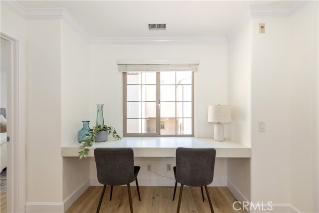 MLS #OC25237919 image #24