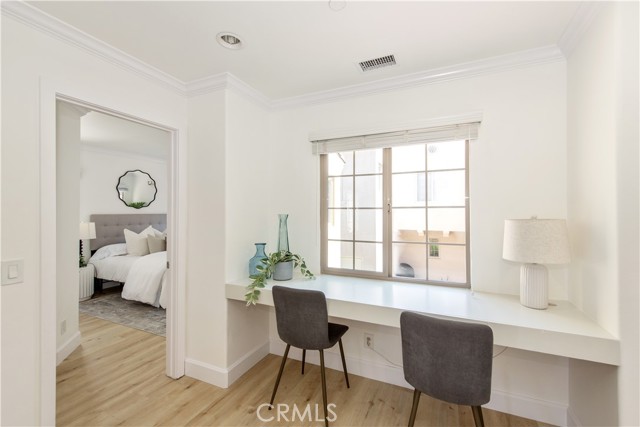 MLS #OC25237919 image #25