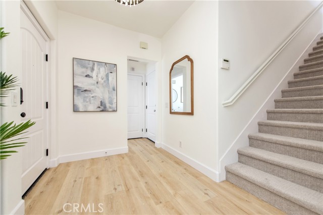 MLS #OC25237919 image #3