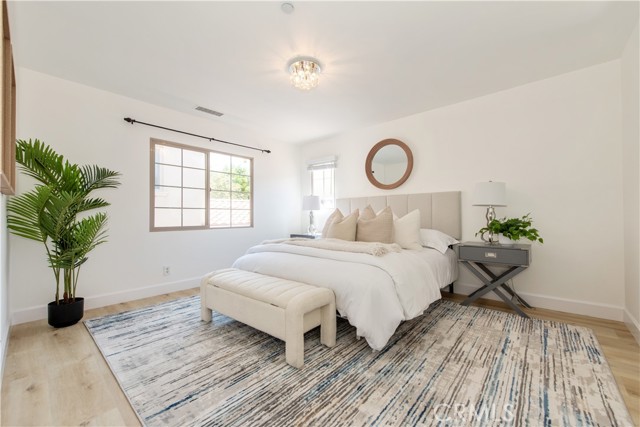 MLS #OC25237919 image #30