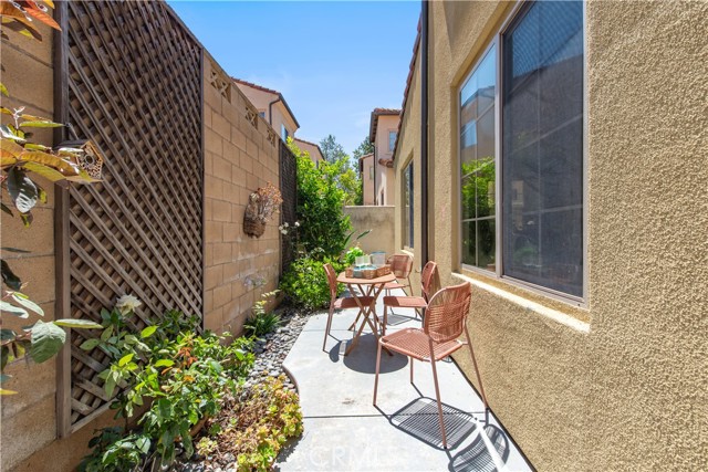 MLS #OC25237919 image #42