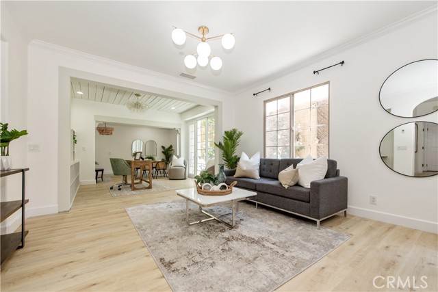 MLS #OC25237919 image #6