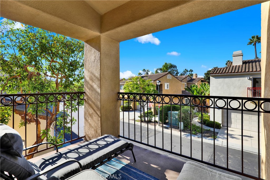 MLS #OC25237923 image #11