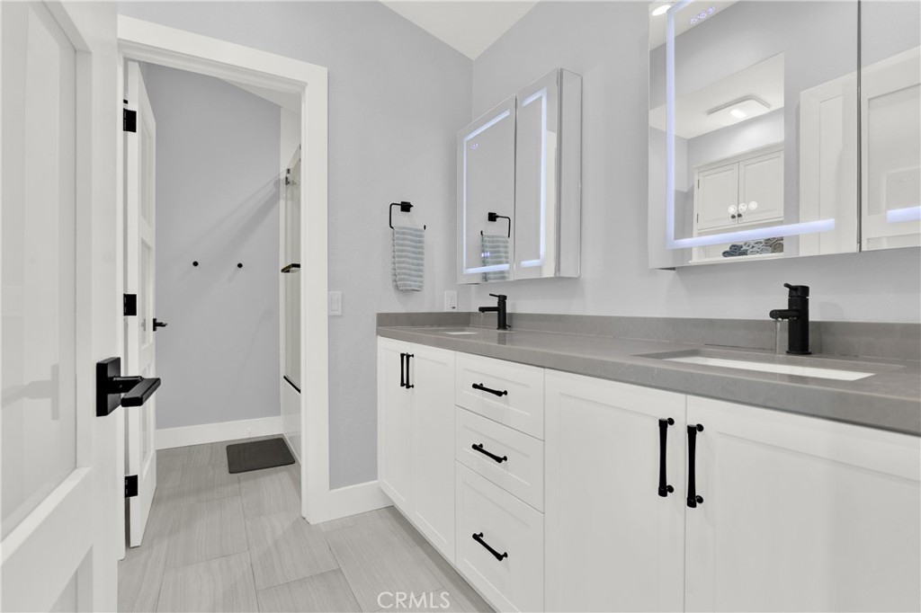 MLS #OC25237923 image #12