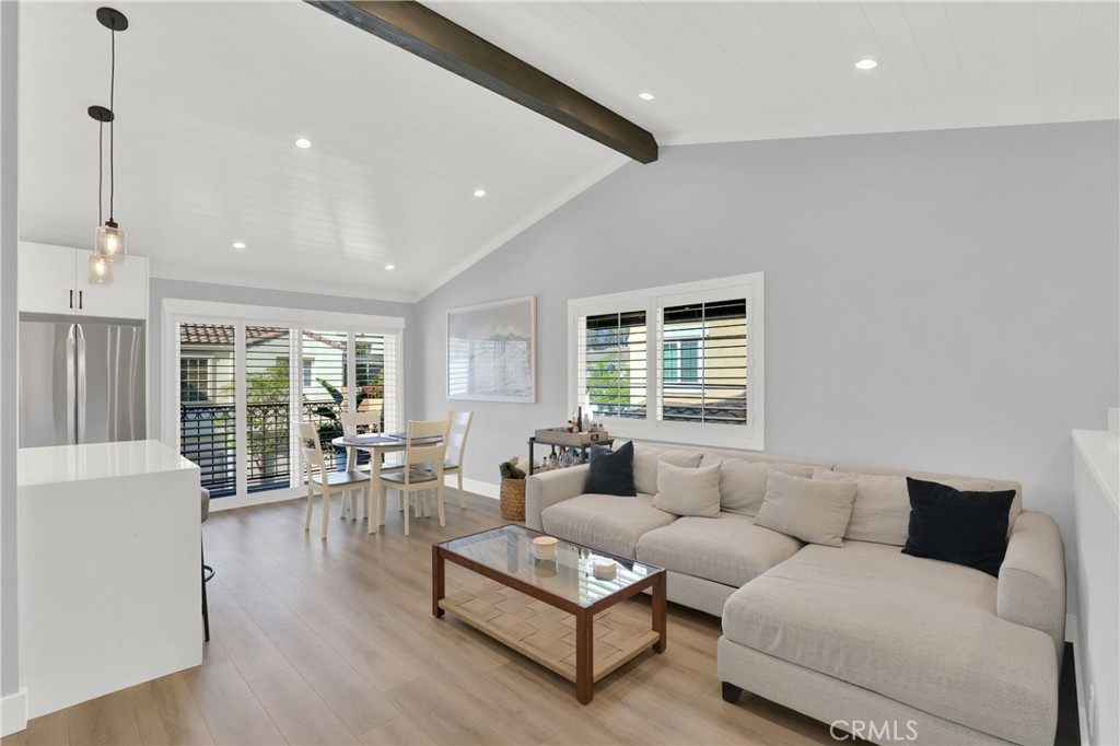 MLS #OC25237923 image #2