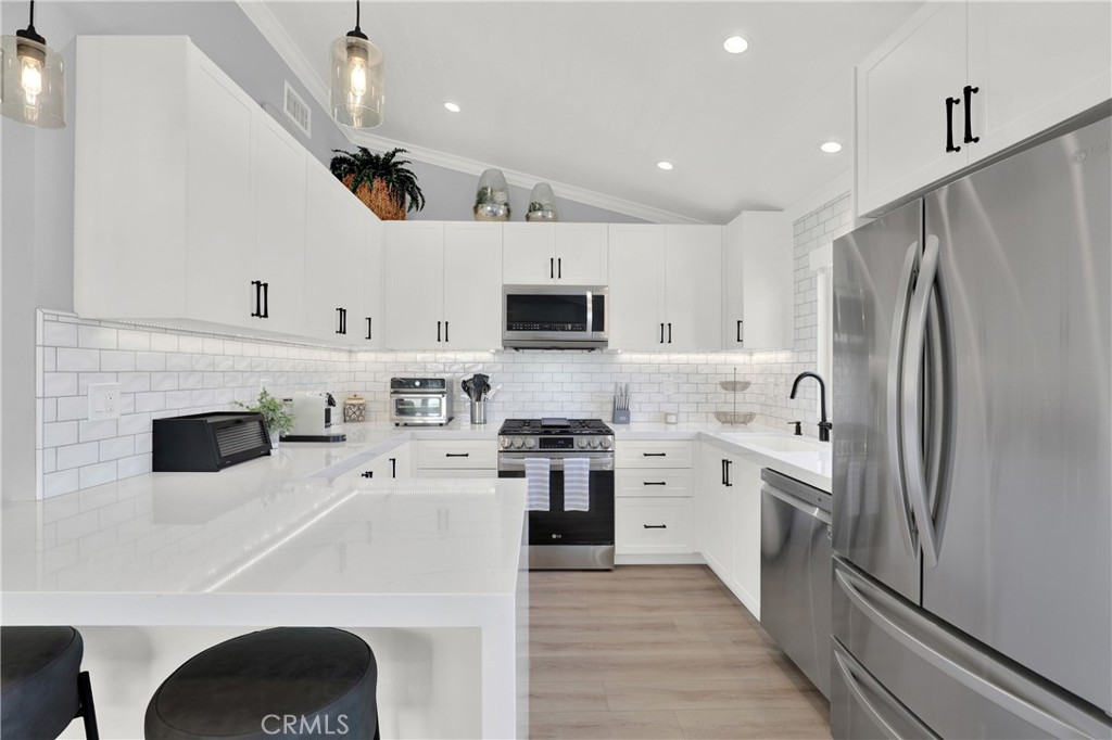 MLS #OC25237923 image #7